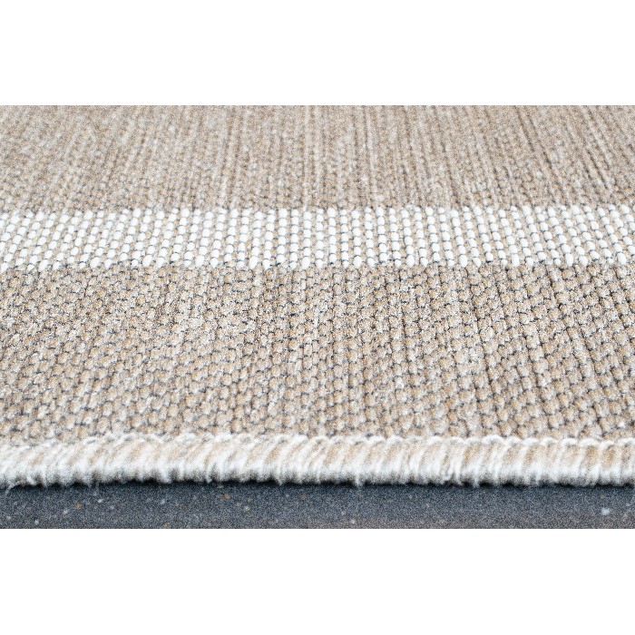 home-textiles/carpets-rugs/newport-outdoor-indoor-rug-290cm-x-200cm-sand