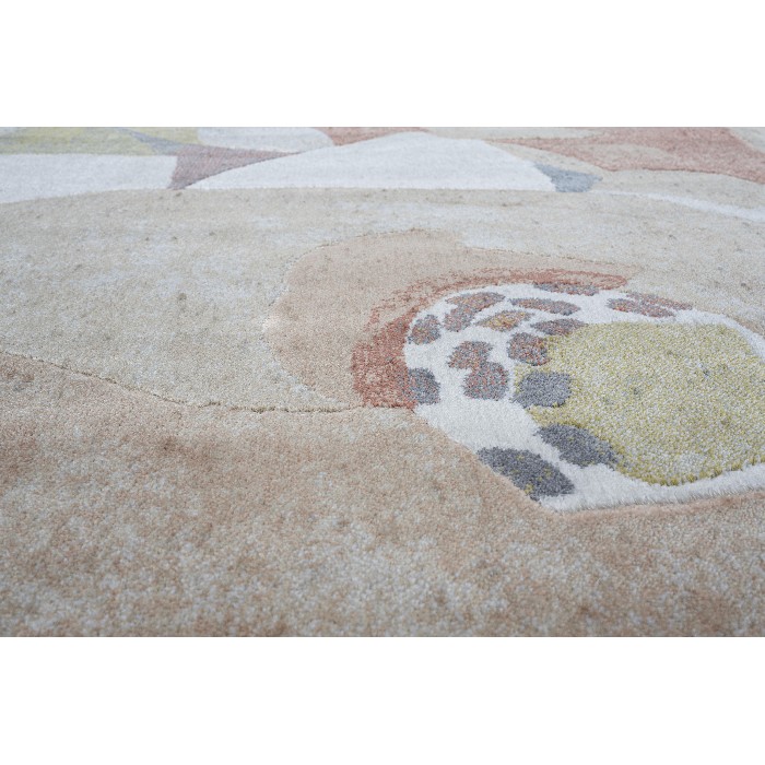 home-textiles/carpets-rugs/mayumi-indoor-rug-290cm-x-200cm-985009-beige