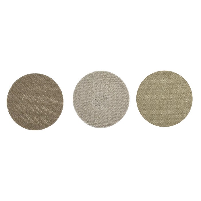 christmas/table-setups/placemat-round-38cm-3-assorted-colour