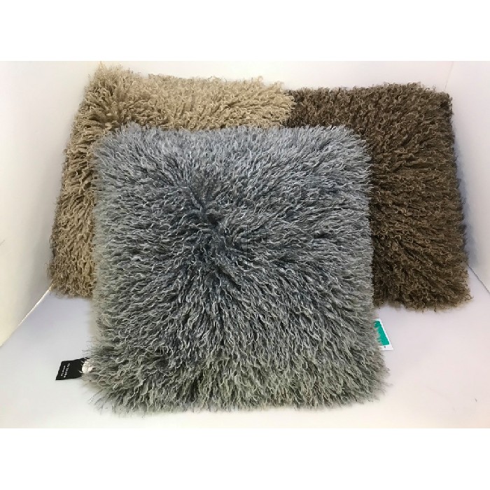 home-textiles/cushions-cushion-covers/cushion-long-pile-40cm-x-40cm-3-assorted