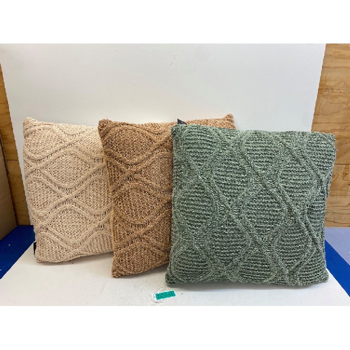 home-textiles/cushions-cushion-covers/cushion-chenille-45cm-x-45cm-2-assorted-aae821860