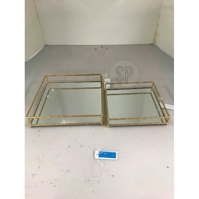 home-decor/candle-holders-lanterns/tray-with-mirror-square-set