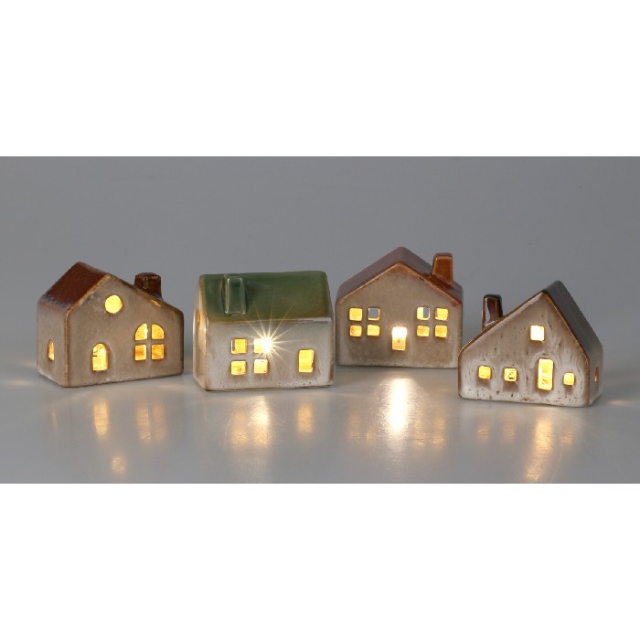 christmas/decorations/xmas-house-8cm-with-led-–-3-assorted