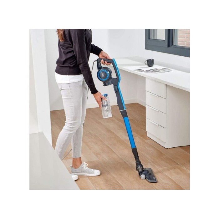 small-appliances/vacuums-steamers/blackdecker-corded-up-right-vc