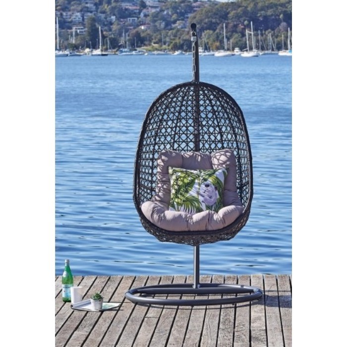 outdoor/swings-sun-loungers-relaxers/atmosphere-pod-with-cushion-chocolate