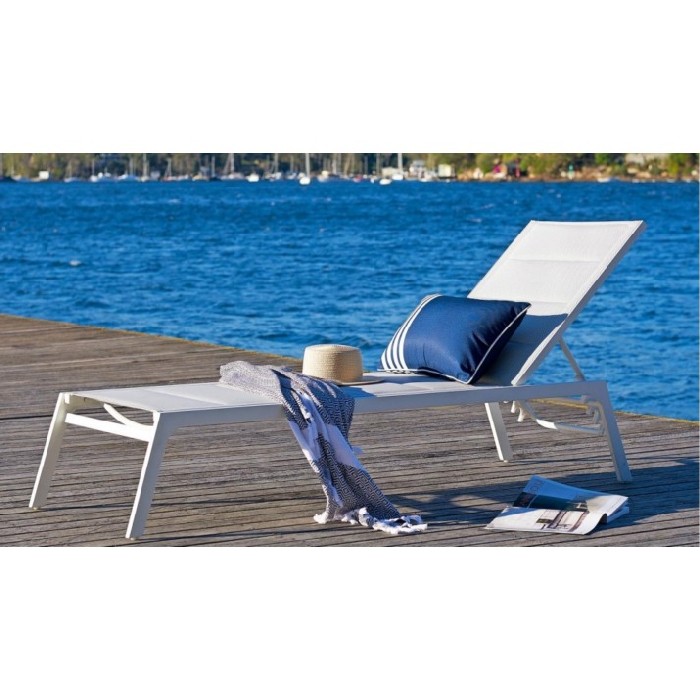 outdoor/swings-sun-loungers-relaxers/bon-padded-sunlounge-white