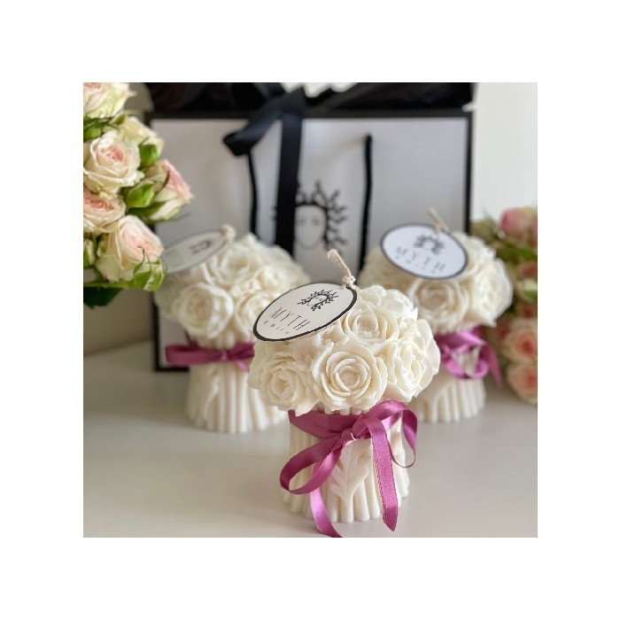 home-decor/candles-home-fragrance/myth-and-wild-bouquet-sculptural-pillar