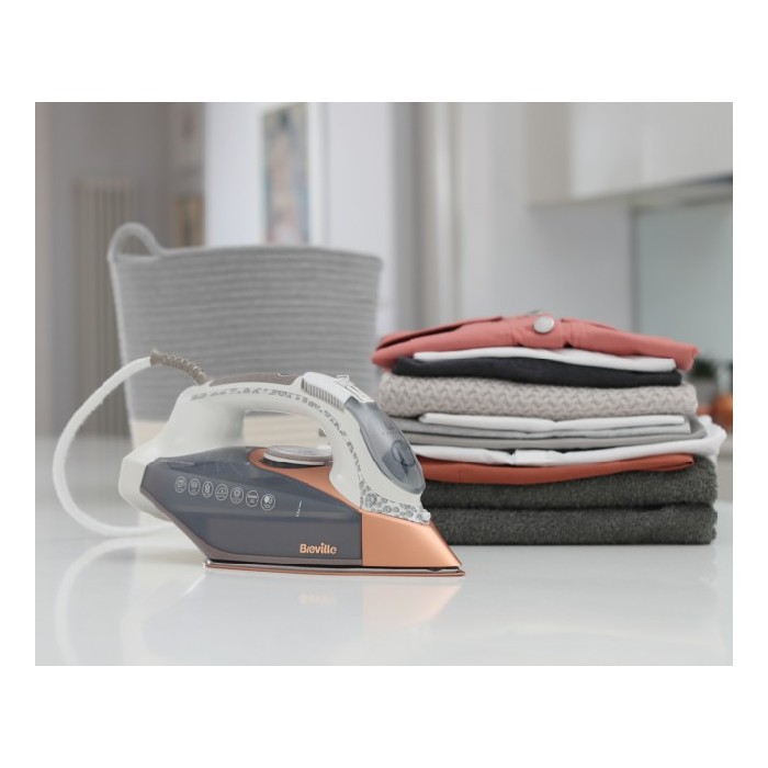 small-appliances/irons/breville-iron-diamondxpress-advanced-2800w
