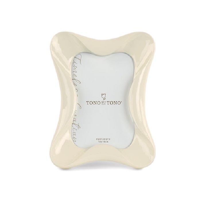 home-decor/frames/decorative-ivory-wave-photo-frame-155cm-x-20cm