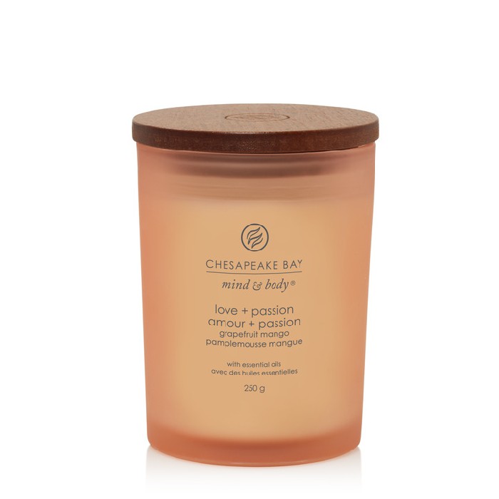 home-decor/candles-home-fragrance/yankee-candle-love-passion-250g-jar-chesapeake-bay-candle