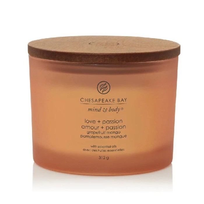 home-decor/candles-home-fragrance/chesapeake-bay-312g-love-passion-3-wick-jar-candle