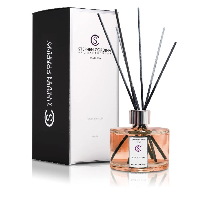 home-decor/candles-home-fragrance/rose-citrus-room-diffuser-250ml
