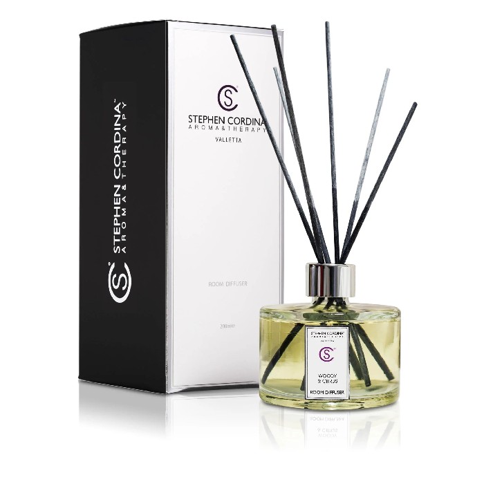 home-decor/candles-home-fragrance/woody-citrus-room-diffuser-250ml