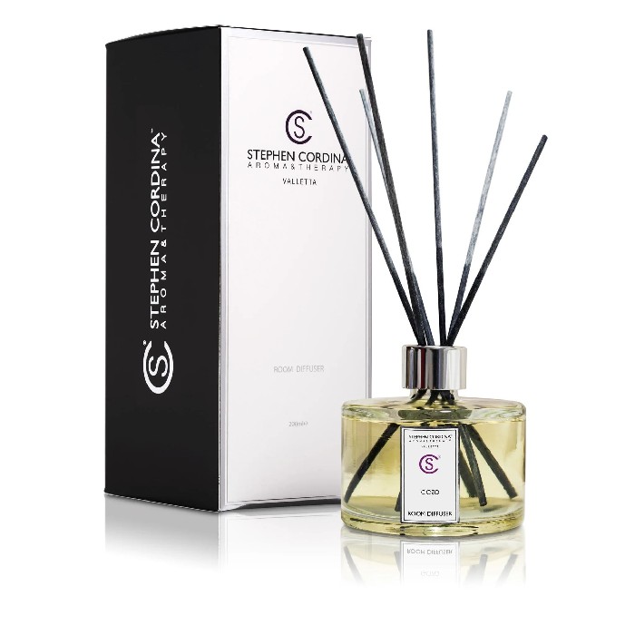 home-decor/candles-home-fragrance/gozo-lavender-bergamot-room-diffuser-250ml