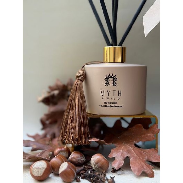 home-decor/candles-home-fragrance/myth-and-wild-by-the-fire-diffuser-200ml