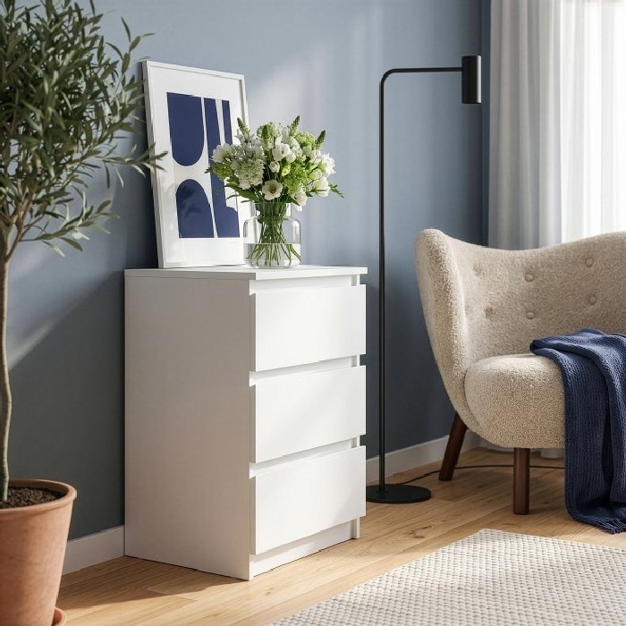 bedrooms/bedside-tables/edmore-night-table-with-3-drawers-finished-in-matt-white