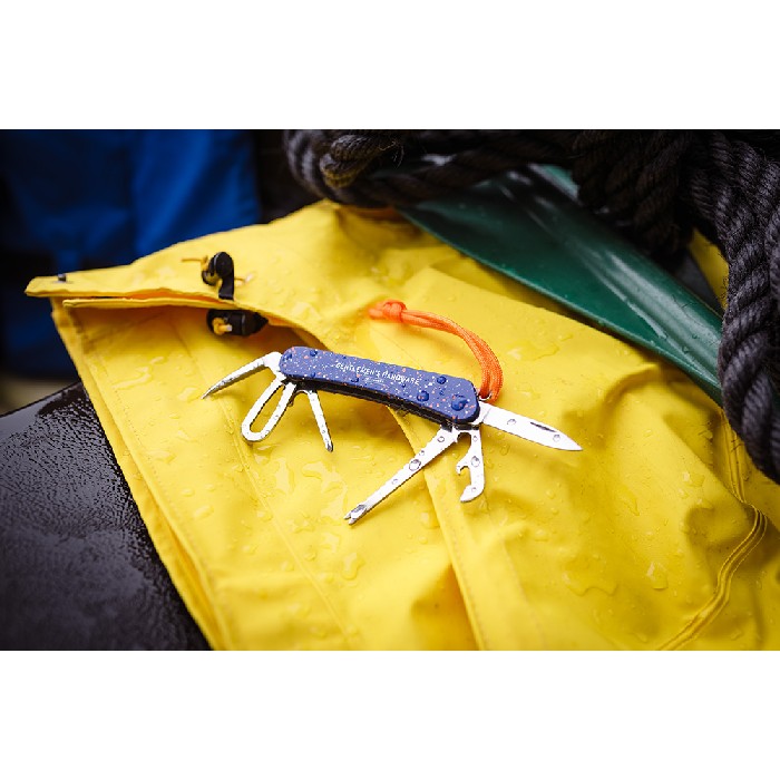 outdoor/camping-adventure/marine-multi-tool