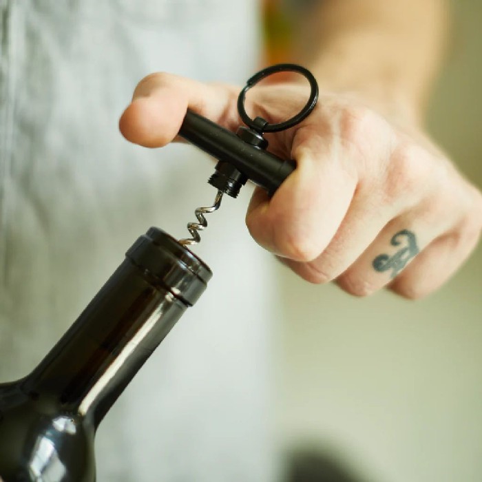outdoor/camping-adventure/mini-keychain-corkscrew