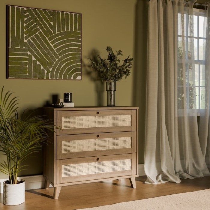bedrooms/chest-of-drawers/glenkeen-chest-with-3-drawers-finished-in-valencia-oak-with-natural-rattan-inserts