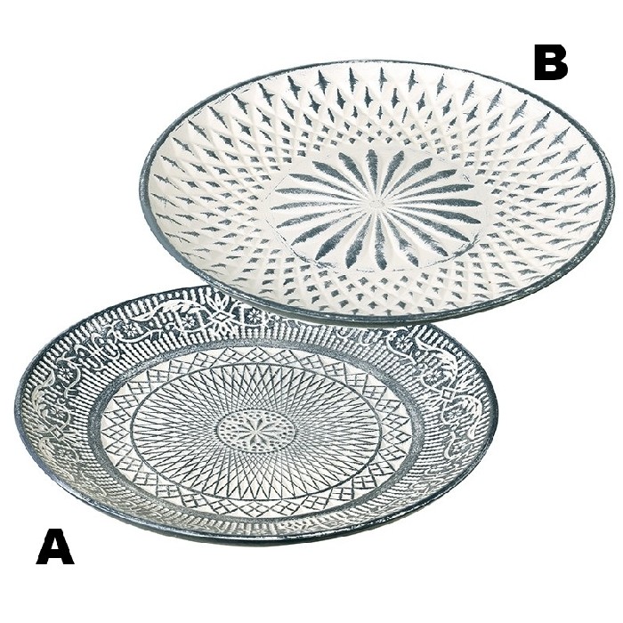 home-decor/decorative-ornaments/heaven-sends-wooden-plates-mix-2-assorted