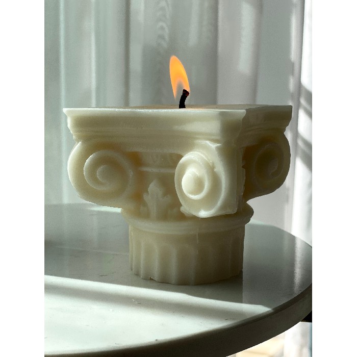 home-decor/candles-home-fragrance/myth-and-wild-iconic-column