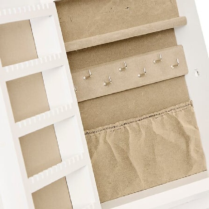 home-decor/jewellery-boxes/atmosphera-cheri-wooden-jewellery-box-–-h22cm-2-assorted