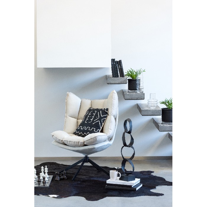 home-decor/decorative-ornaments/figure-rings-on-foot-aluminium-black-large