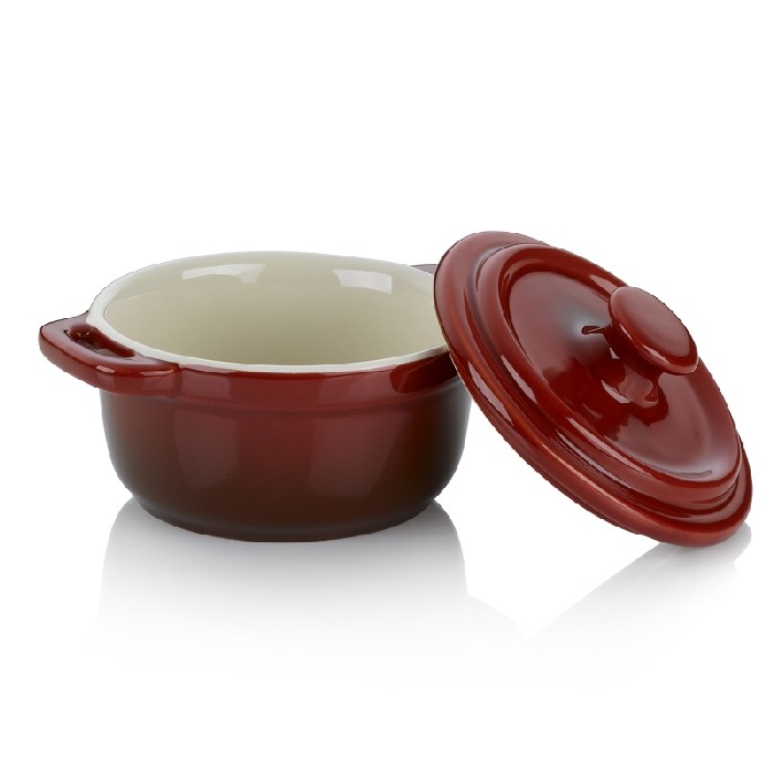 kitchenware/dishes-casseroles/kela-casserole-dish-malin-red
