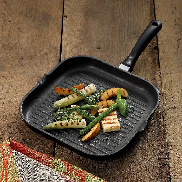 kitchenware/pots-lids-pans/kela-kerros-square-griddle-pan