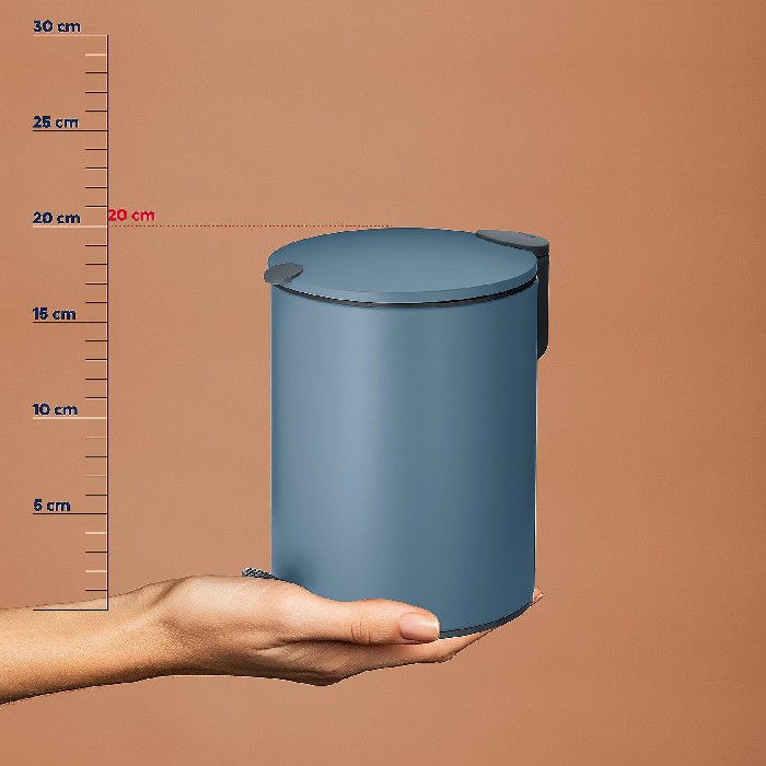 household-goods/bins-liners/kela-dust-bin-mats-smoke-blue