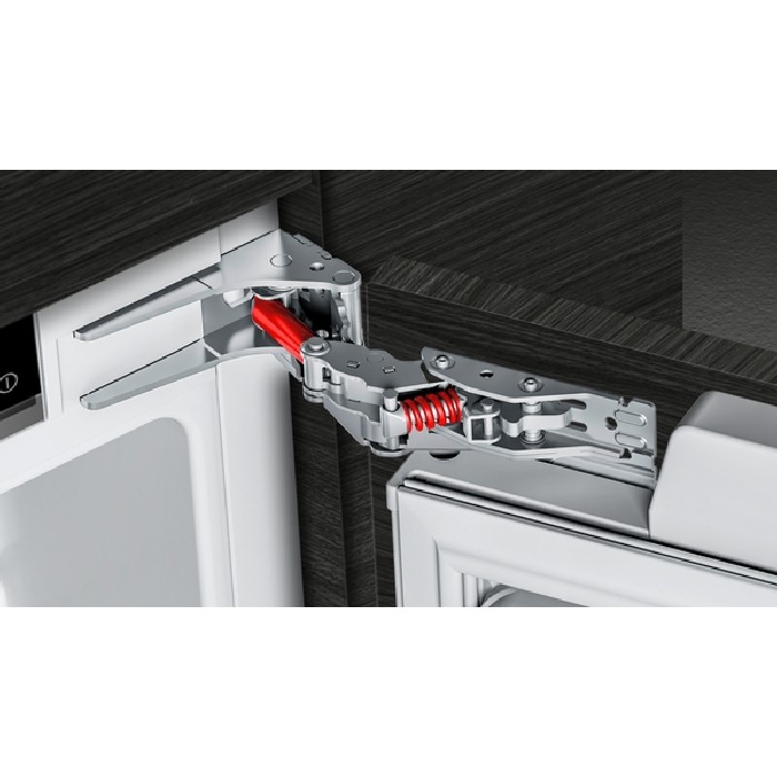 white-goods/refrigeration/siemens-iq700-built-in-fridge-177-2cm-x-55-8cm-with-soft-close-flat-hinge