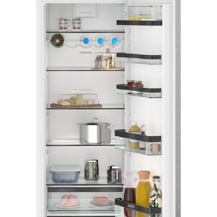 white-goods/refrigeration/siemens-studioline-iq500-built-in-fridge-1772cm-x-558cm-soft-close