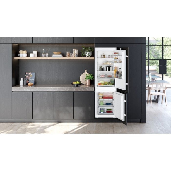 white-goods/refrigeration/siemens-iq100-built-in-fridge-freezer-combination-1772cm
