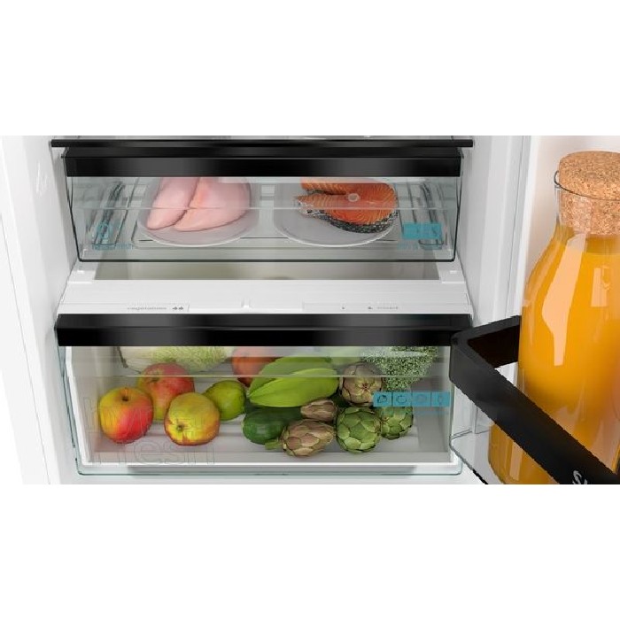 white-goods/refrigeration/siemens-studioline-iq500-built-in-fridge-freezer-1772cm-x-558cm-soft-close