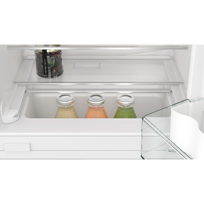 white-goods/refrigeration/siemens-ku21rvfe0-iq300-built-under-fridge-82cm-x-60cm-flat-hinge