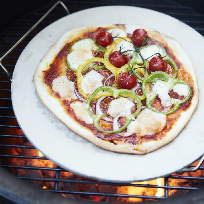 outdoor/bbq-accessories/barbecook-point-virgule-cordierite-pizza-stone-with-metal-holder-ø-33cm