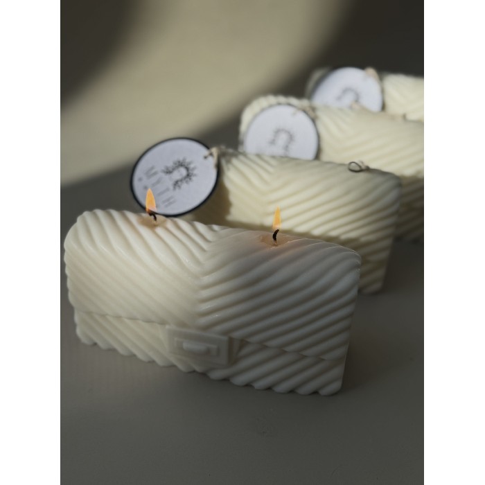 home-decor/candles-home-fragrance/myth-wild-mini-clutch-bag