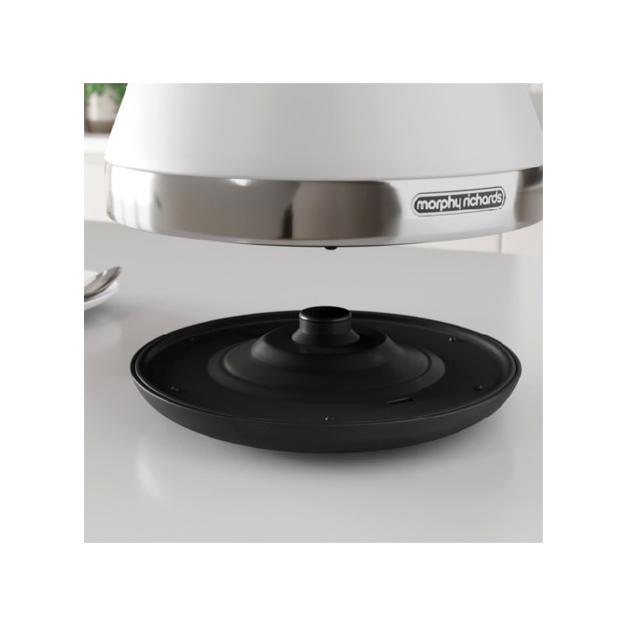 small-appliances/kettles/morphy-richards-venture-pyramid-kettle-white