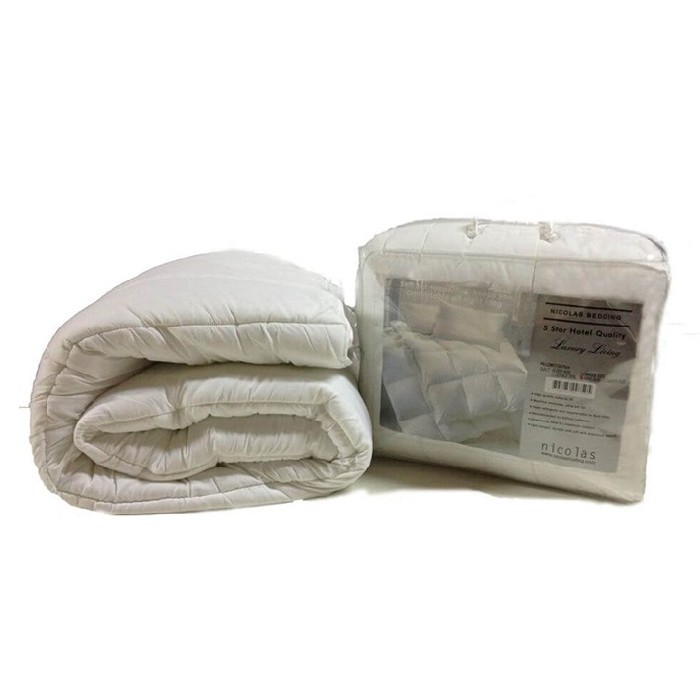 home-textiles/duvet-covers-sets/nic-white-quilts-135-tog-double