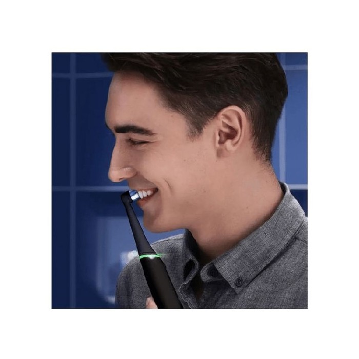 small-appliances/personal-care/oral-b-power-tbrsh-io-series-6-black
