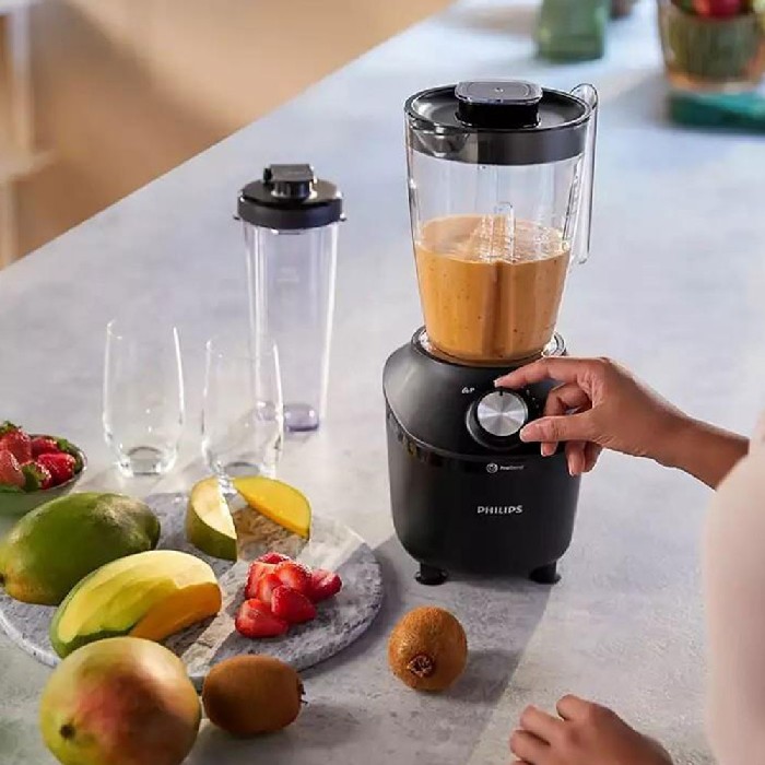 small-appliances/food-processors-blenders/philips-blender-series-3000-600w-black-glass-jug