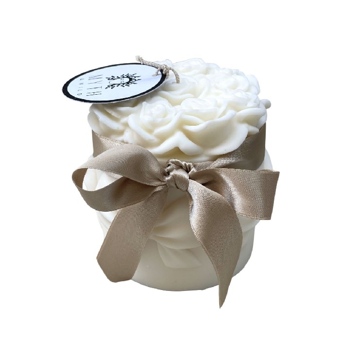 home-decor/candles-home-fragrance/myth-and-wild-rose-bouquet