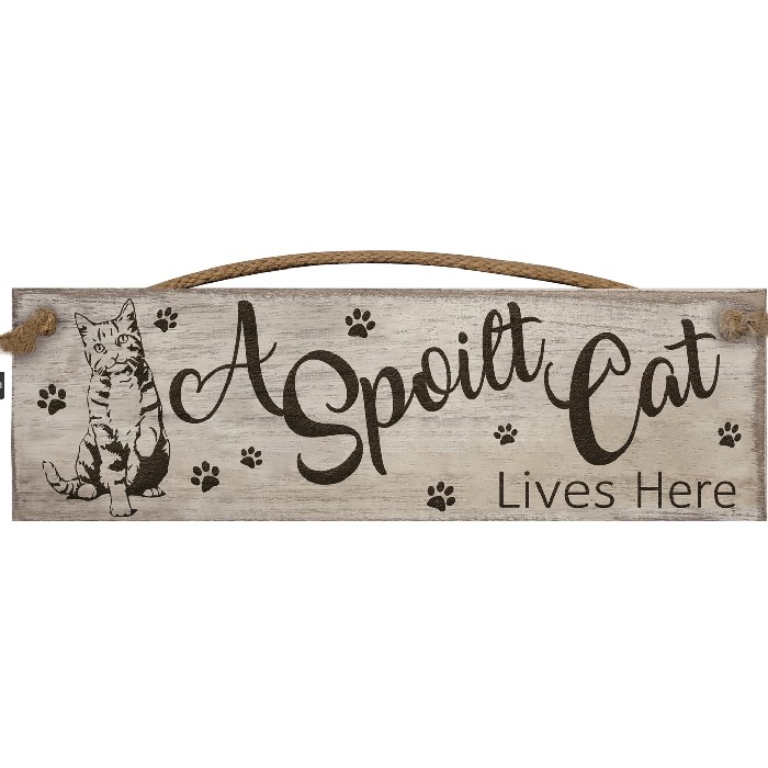 home-decor/wall-decor/wall-plaque-a-spoilt-cat-lives-here