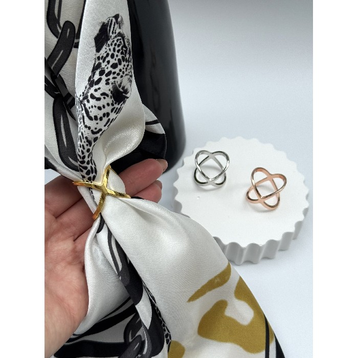 home-decor/deco/myth-and-wild-stella-scarf-clip-3-assorted