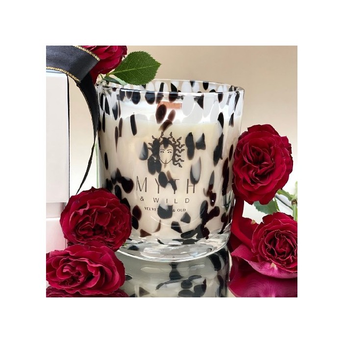home-decor/candles-home-fragrance/myth-and-wild-velvet-rose-oud-scented-jar