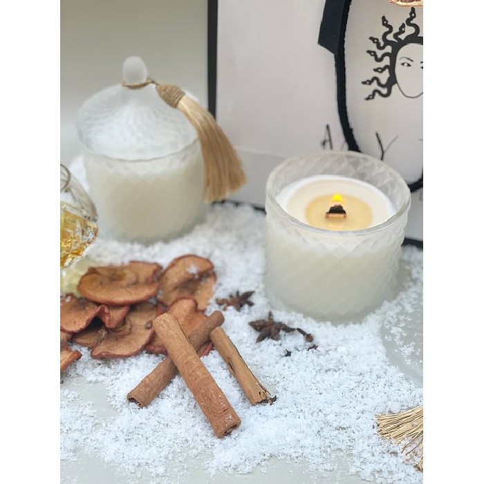 home-decor/candles-home-fragrance/myth-and-wild-apple-brandy-candle