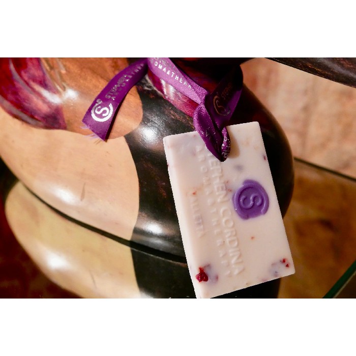 home-decor/candles-home-fragrance/handcrafted-wax-bars-with-rose-petals