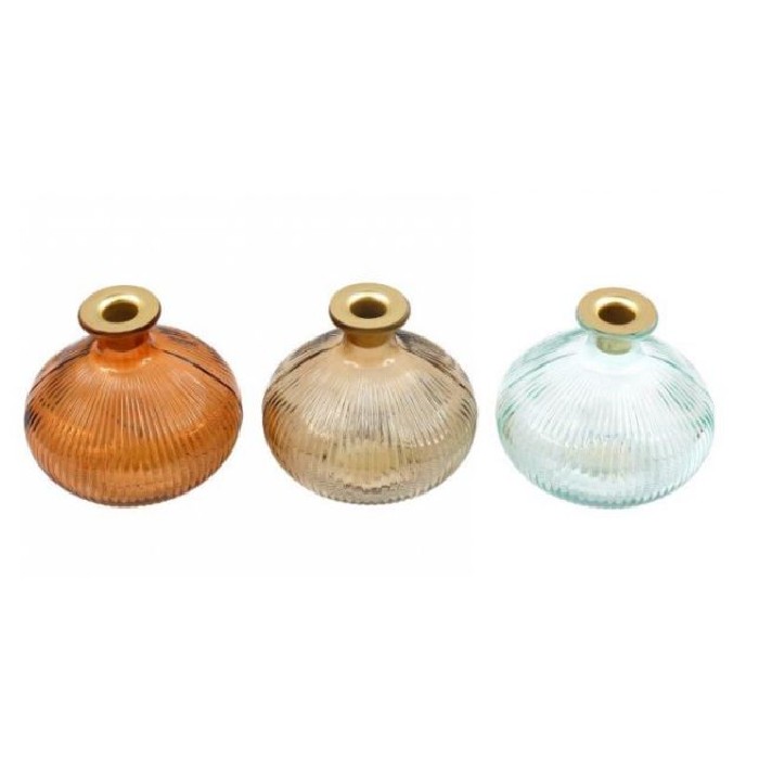 home-decor/candle-holders-lanterns/candle-holder-14cm-x-125cm-ribbed-glass-3-assorted
