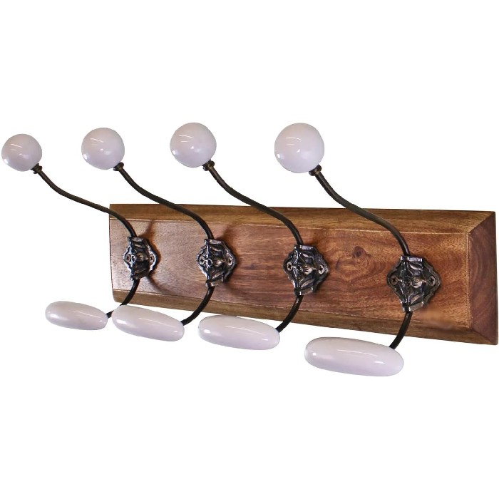 household-goods/garment-racks-wall-hooks/4-white-knobs-with-silver-hook