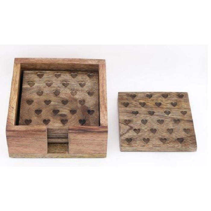 tableware/placemats-coasters-trivets/coaster-set-of-4-10cm-engraved-heart